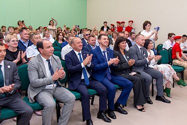 В Саракташе открыли школу после капремонта